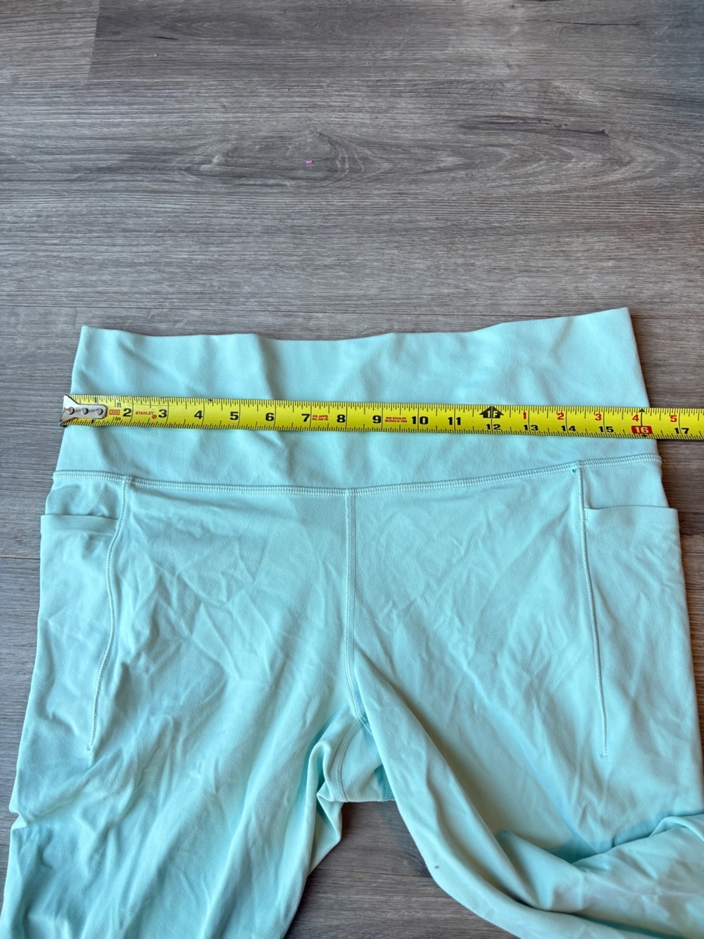 Athleta Salutation Stash Pocket II 7/8 Leggings Mint - Picture 5 of 6